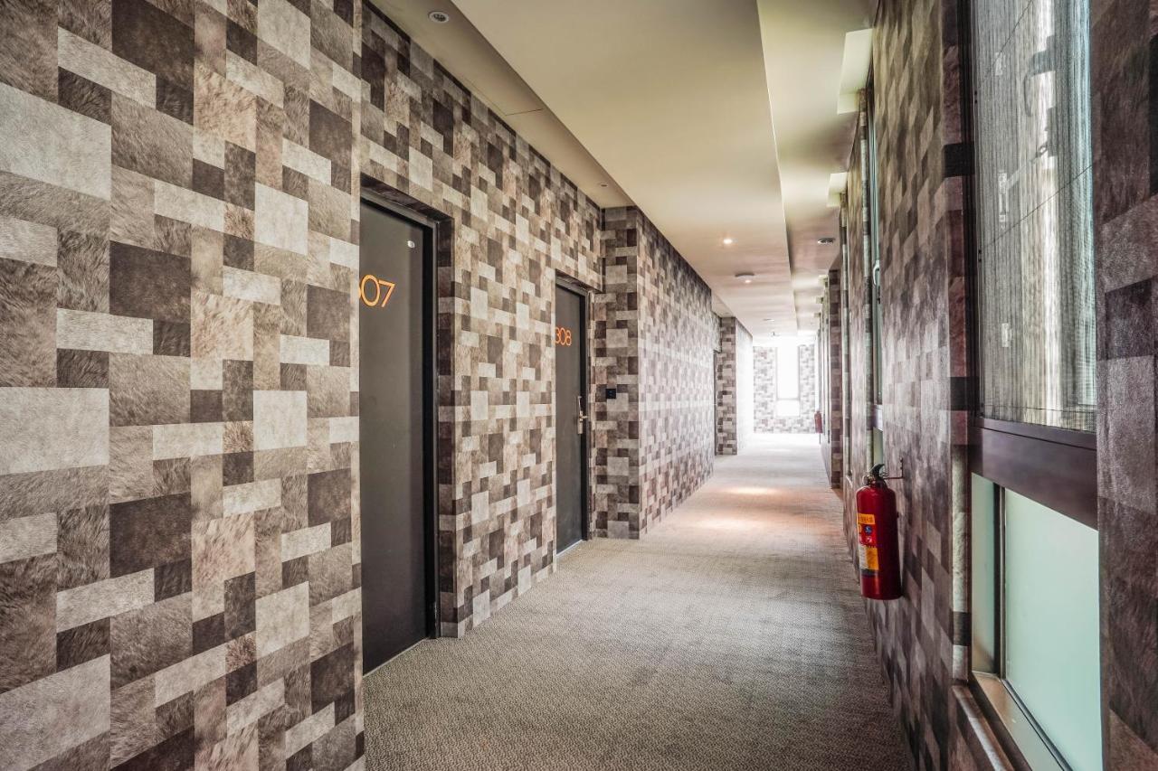 Shu Xin Motel Nantou Exterior photo